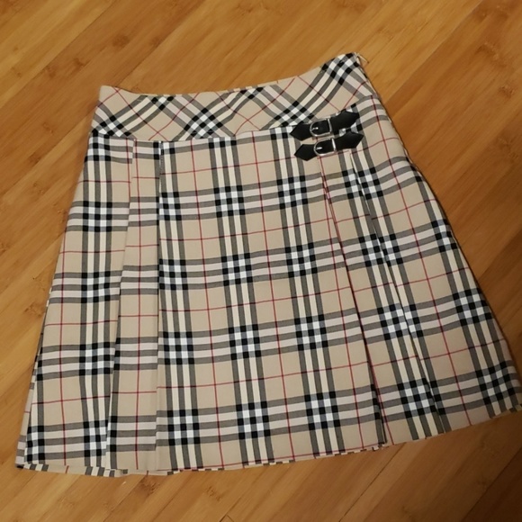 Dresses & Skirts - Unbranded Burberry print Skirt